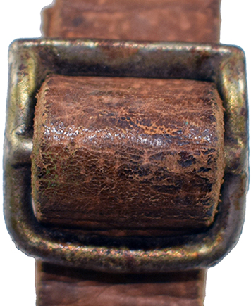 Boucle coulissante de réglage. Boucle coulissante de réglage.