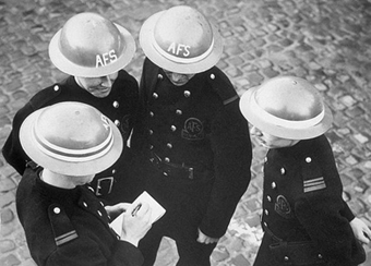 Commandant, Fireman, Leading fireman, Section officer. Commandant, Fireman, Leading fireman, Section officer.