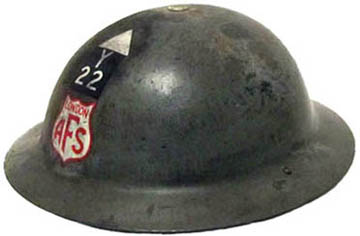 Casque de l'AFS londonien. Casque de l'AFS londonien.