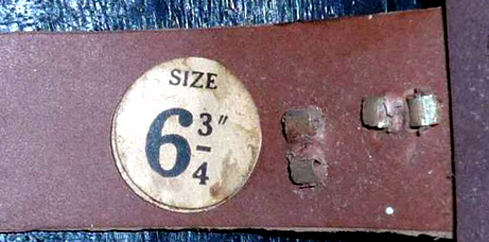 Etiquette de taille. Etiquette de taille.