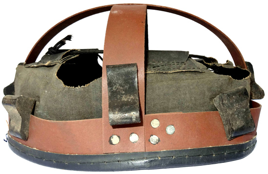 Coté droit. Coté droit.