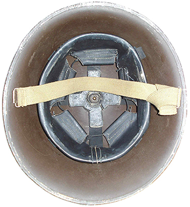 Casque avec jugulaire Mark III.