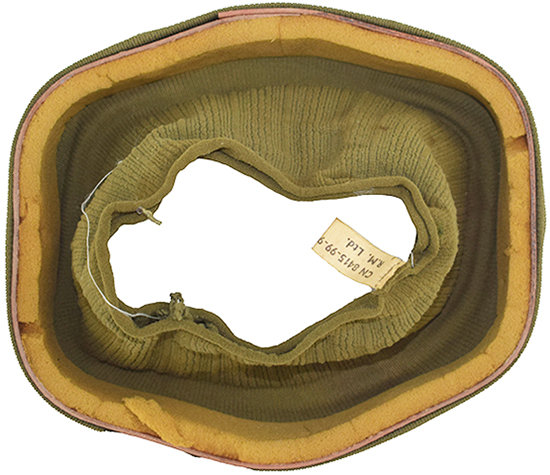 Bonnet de coiffe mis en place sur le cerclage. Bonnet de coiffe mis en place sur le cerclage.