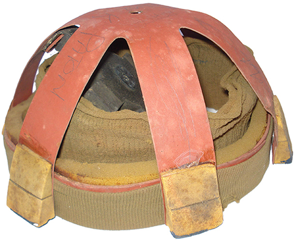 Autre exemple de coiffe. Autre exemple de coiffe.