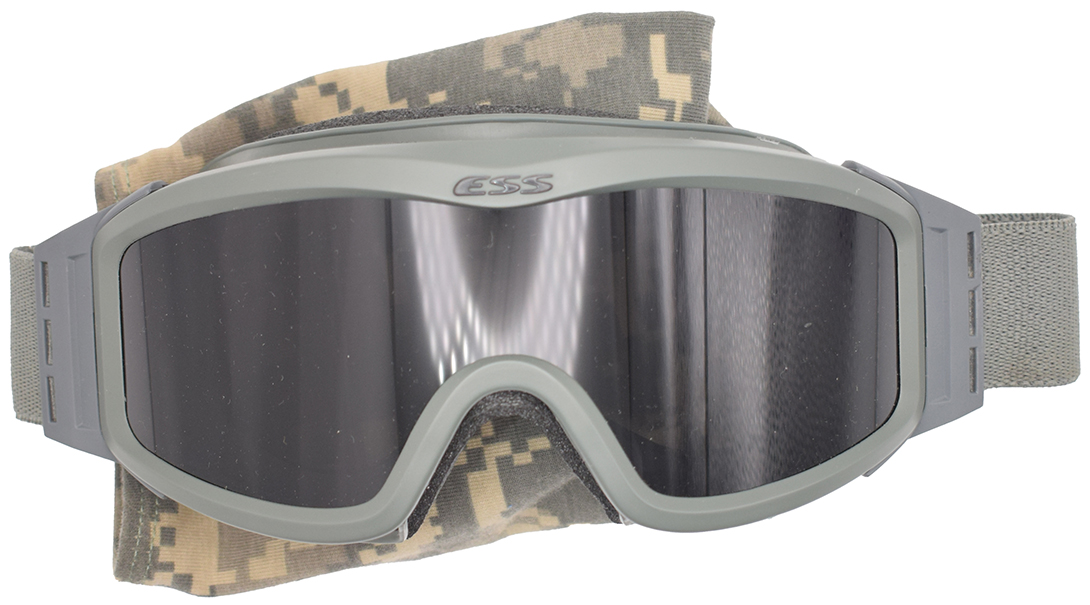 Lunette de protection avec verre fum&eacute;.