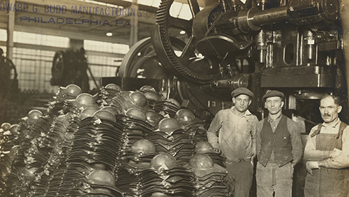Usine E.G.Budd. Manufacturing Co. à Philadelphie. Usine E.G.Budd. Manufacturing Co. à Philadelphie.