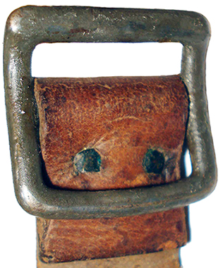 Boucle coulissante de réglage. Boucle coulissante de réglage.