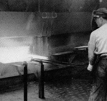 Étapes du laminage de l'acier chez Carnegie-Illinois Steel Corporation. Étapes du laminage de l'acier chez Carnegie-Illinois Steel Corporation.
