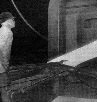 Étapes du laminage de l'acier chez Carnegie-Illinois Steel Corporation. Étapes du laminage de l'acier chez Carnegie-Illinois Steel Corporation.