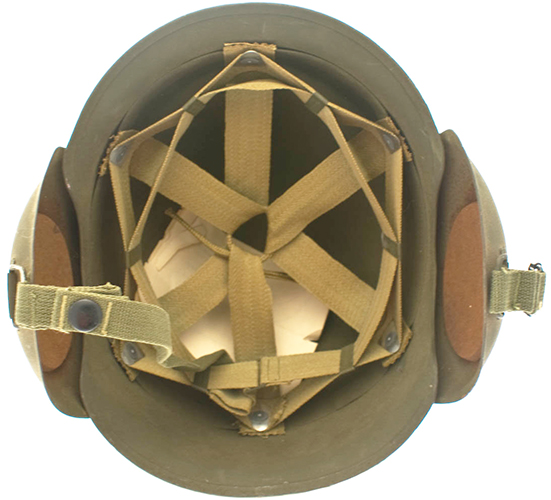 Exemplaire neuf de stock avec son feuillet d'instruction.