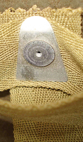 Echancrure de maintien. Echancrure de maintien.