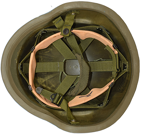 Casque peint pour utilisation sous contrat des nations unies. Casque peint pour utilisation sous contrat des nations unies.