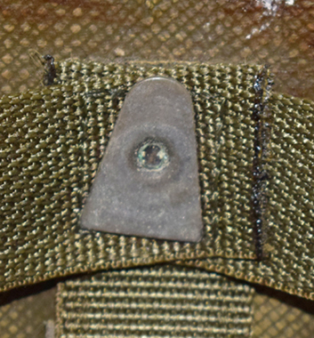 Point de fixation arrière sur la jonction du cerclage. Point de fixation arrière sur la jonction du cerclage.