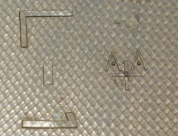 Marque fond de moule. Marque fond de moule.