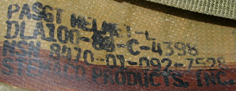 Marquage tamponné à l'arrière. Marquage tamponné à l'arrière.