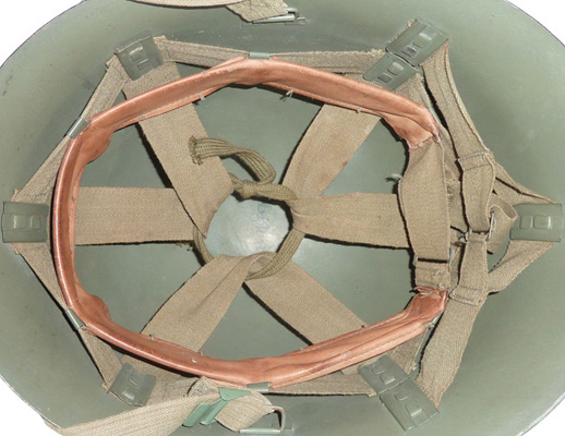 Coiffe - modèle armée.