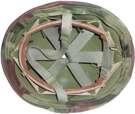 Maintien par lacets. Maintien par lacets.