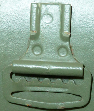 Boucle de maintien de la suspension. Boucle de maintien de la suspension.