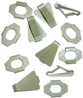 Pièces de maintien du cerclage. Pièces de maintien du cerclage.