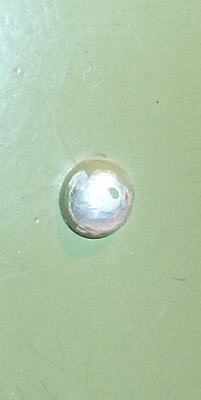 Tête de rivet. Tête de rivet.