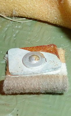 Fourreau lacet de montage de la coiffe. Fourreau lacet de montage de la coiffe.