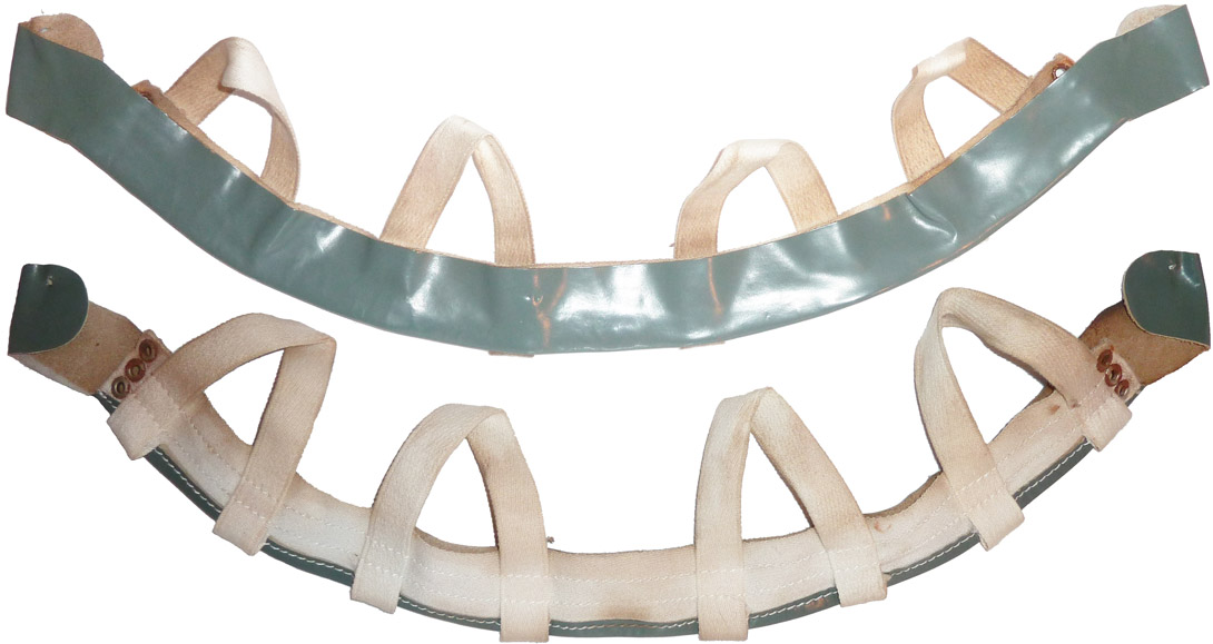 Bandeau de coiffe avec suspension, recto/verso. Bandeau de coiffe avec suspension, recto/verso.